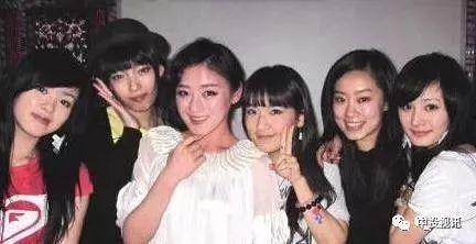 娱乐吃瓜酱姐妹们,揭秘娱乐圈幕后故事